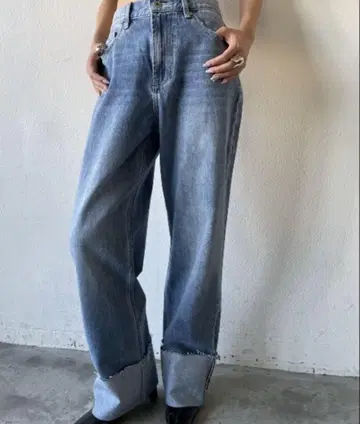 AIC. 빈티지 워시 와이드 핏 데님 팬츠 다크 블루 M 사이즈