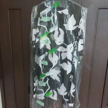 마리메꼬 올리브 그린 꽃무늬 7부 소매 원피스