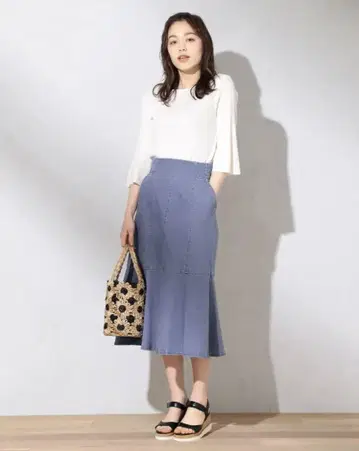anyFAM 애니팜 Feroux 아이스 캔디 데님 스커트