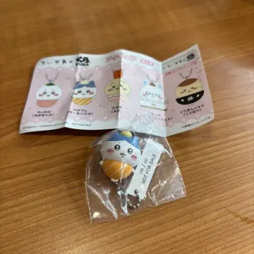 쿠라스시 비쿠라폰 치이카와 콜라보 하치와레 피규어