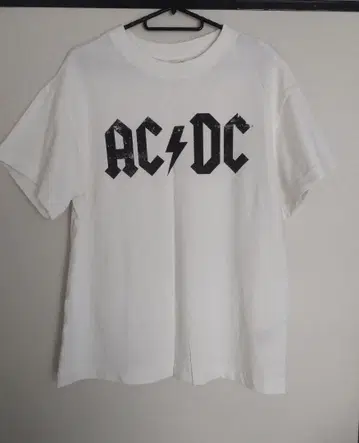 H&M X AC/DC 콜라보 밴딩 티셔츠 여성용