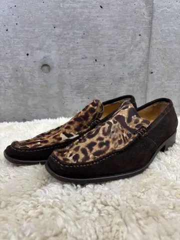 이탈리아제 around the shoes 송치 가죽 로퍼 신발