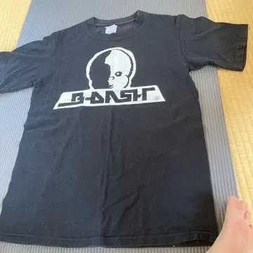 B-DASH 티셔츠