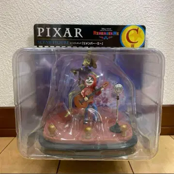 PIXAR 리멤버 미 피규어