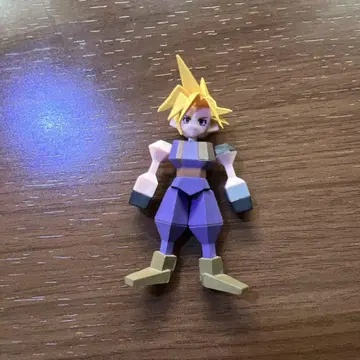 FF7R 제일복권 G상 클라우드 폴리곤 피규어