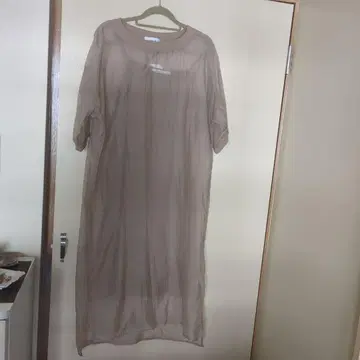 베이지 쉬폰 반팔 셔츠 원피스