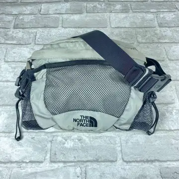 노스페이스 바디백 그레이