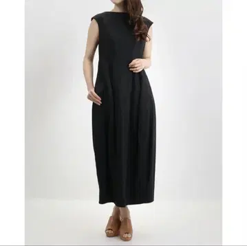 Mila Owen 블랙 슬리브리스 맥시 원피스 사이즈 1