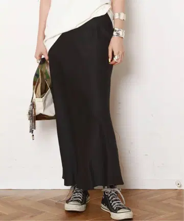 ANINE BING 블랙 플레어 롱 스커트