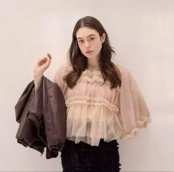 muguet sheer tulle peplum blouse 페플럼