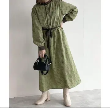 새상품 더블 클로젯 허리 리본 롱 원피스