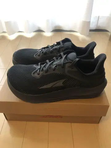 ALTRA TORIN8 (토린 8) 26cm 남성용