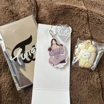 TWICE 다현 랜덤 미니 아크릴 스탠드 참 비스킷 참
