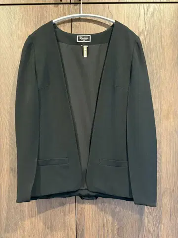 블랙 노카라 자켓