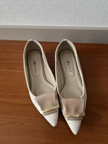 DIANA 스틸레토 신발 화이트