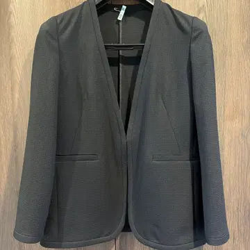블랙 테일러드 자켓