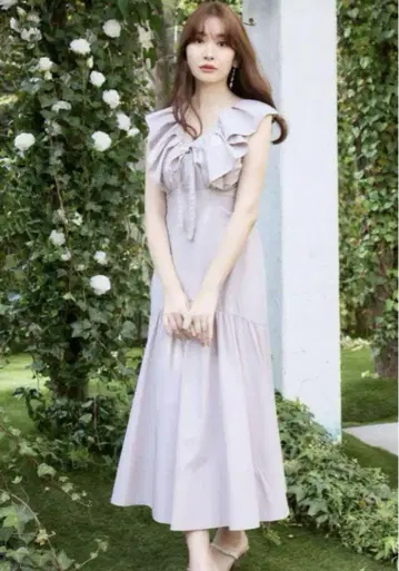 Herlipto Destiny Ruffled Long Dress 원피스