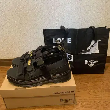 Dr. Martens 블랙 샌들 AW006 UK9