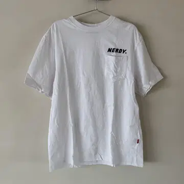 NERDY 화이트 티셔츠