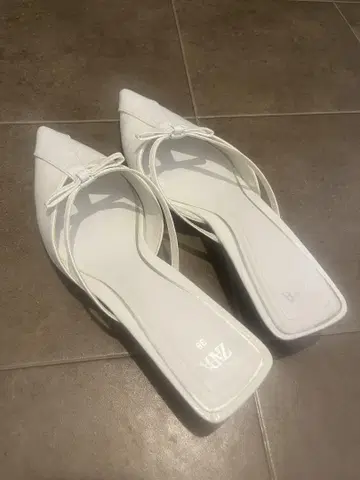 자라 스틸레토 뮬