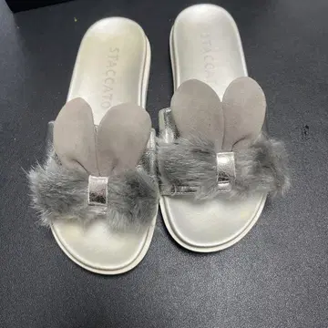스타카토 토끼 샌들