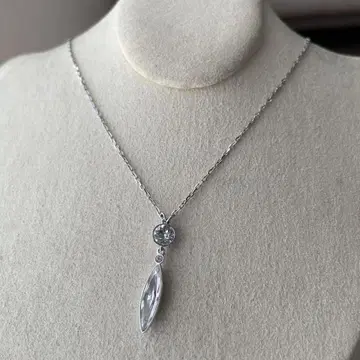 SWAROVSKI 목걸이