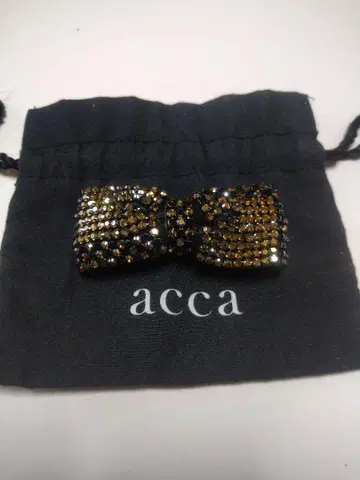 acca 스톤 리본 머리핀