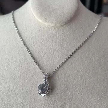 SWAROVSKI 목걸이