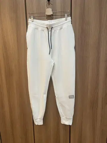 HUGO BOSS 화이트 맨투맨 조거 팬츠