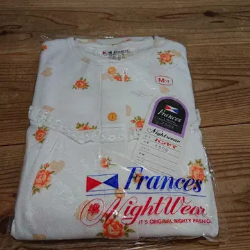 Frances 나이트 웨어 M-1 꽃무늬