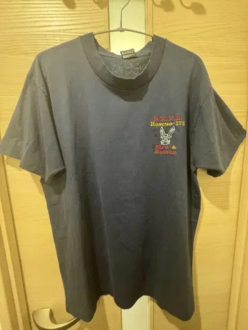 90s 네이비 컬러 원포인트 자수 티셔츠