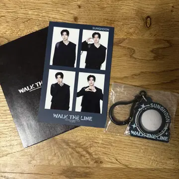 WALK THE LINE 키링 ENHYPEN 4CUTS PHOTO