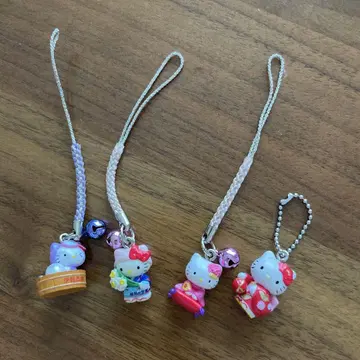 헤이세이 레트로 산리오 지역 키티 스트랩 키링