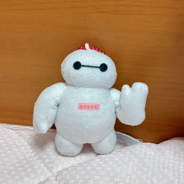 베이맥스 빨간색 봉제 인형 참