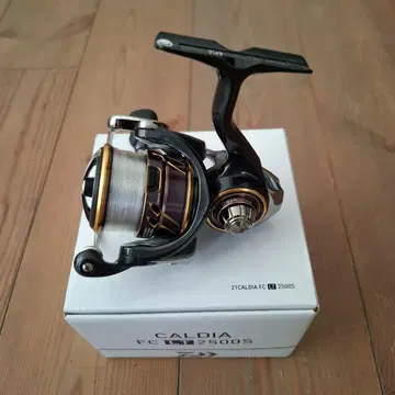 Daiwa 21Caldai FC LT2500S 스피닝 릴