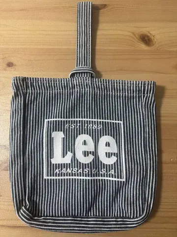 Lee 스트라이프 신발 가방