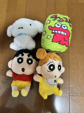 크레용 신짱 봉제 인형 세트