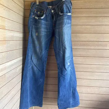 S77.17 TRUE RELIGION 부츠 컷 데님