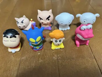 크레용 신짱 피규어 8종 세트
