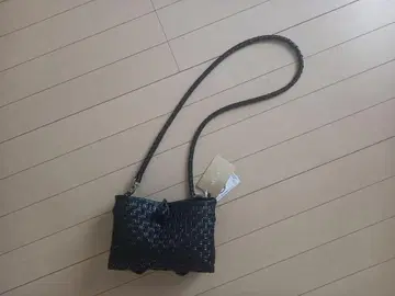 arigatt 숄더백 블랙