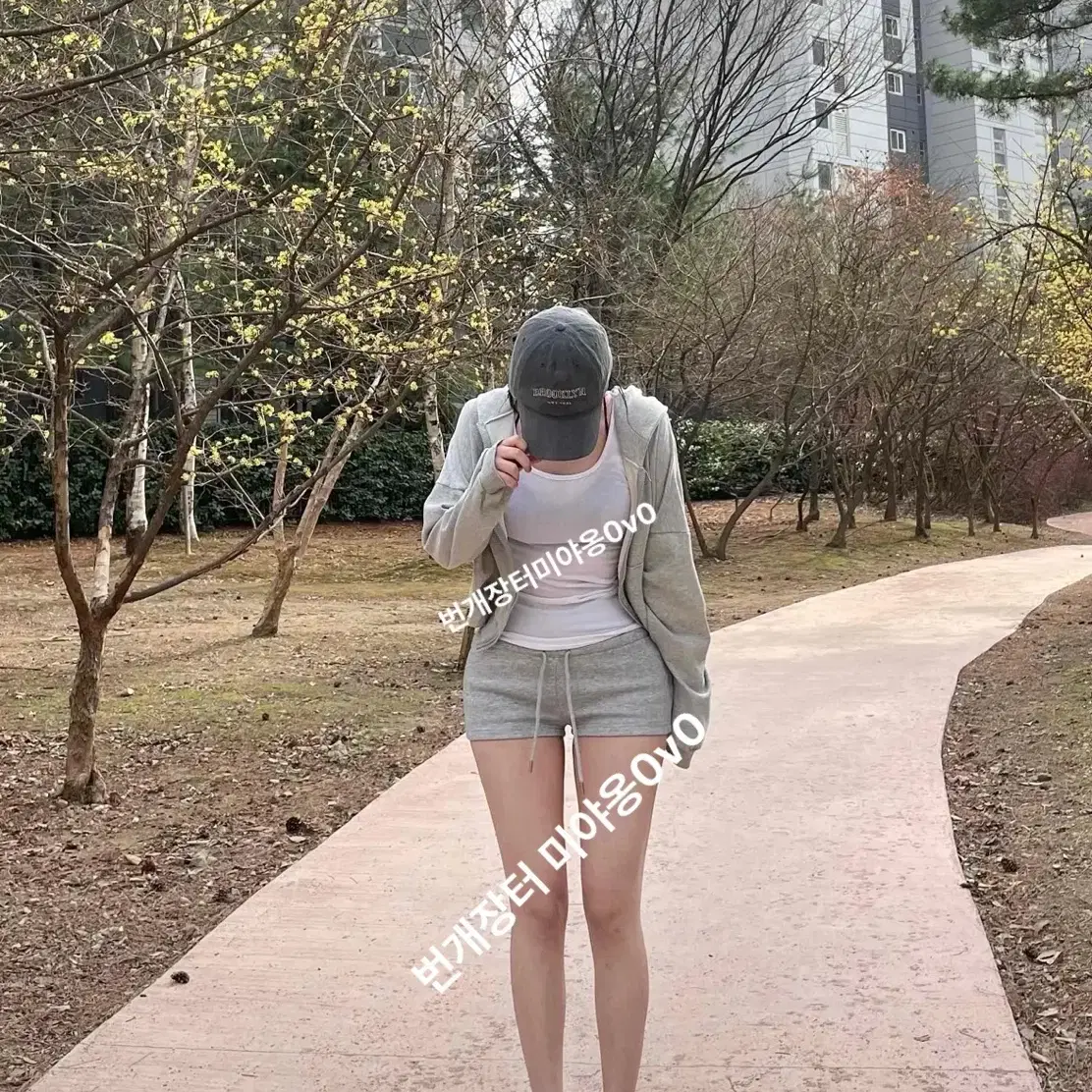 【seooocookie】monshushu tweed short pants New] Seo Cookie Mon Chou Chou Tweed Pants XS on Bunjang
