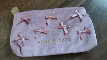 Maison de FLEUR 핑크 리본 파우치