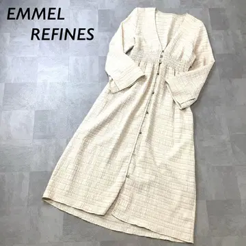 EMMEL REFINES 프론트 버튼 롱 원피스 베이지