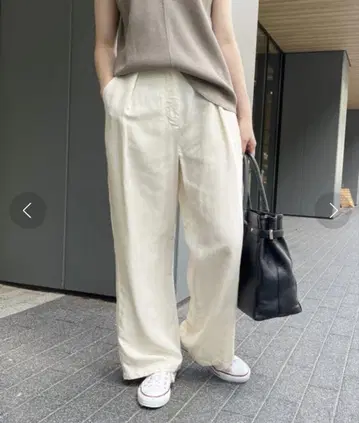 Spick & Span 소프트 드레이프 백 이지 팬츠 아이보리 36