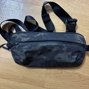 Aer 코듀라 카모플라쥬 바디백