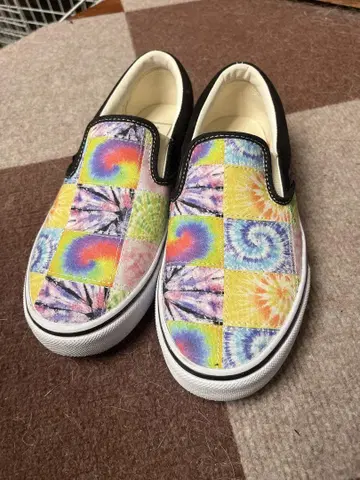 Vans 타이다이 패턴 슬립온 스니커즈