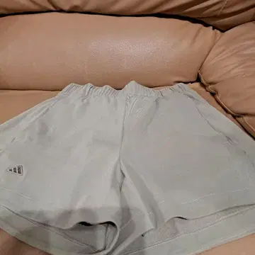 미사용 새상품 아디다스 릴랙스 숏 팬츠
