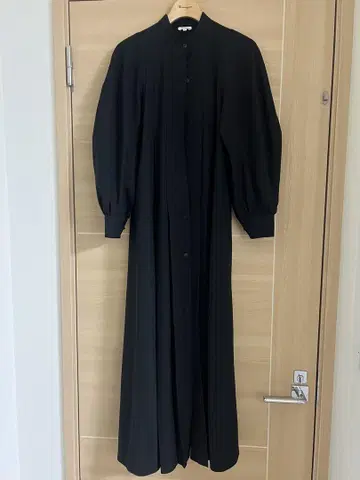 엔폴드 서큘러 원피스 38