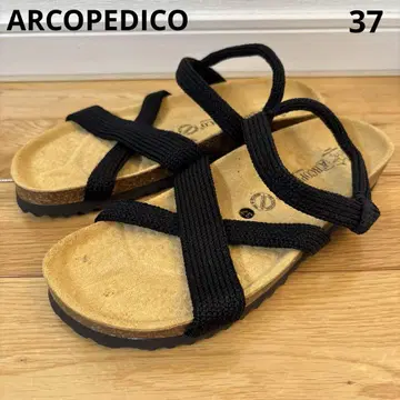 미사용 새상품 ARCOPEDICO 아르코페디코 크로스 스트랩 샌들 37