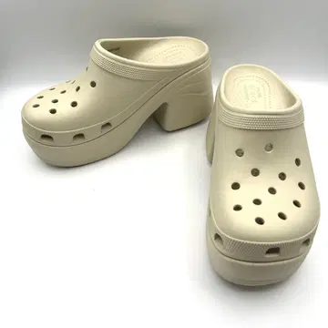 크록스 SIREN CLOG BONE W9 25cm 베이지